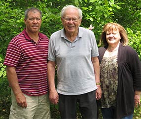 (LtoR) David Harris, Hugh Harris, Sheila Harris